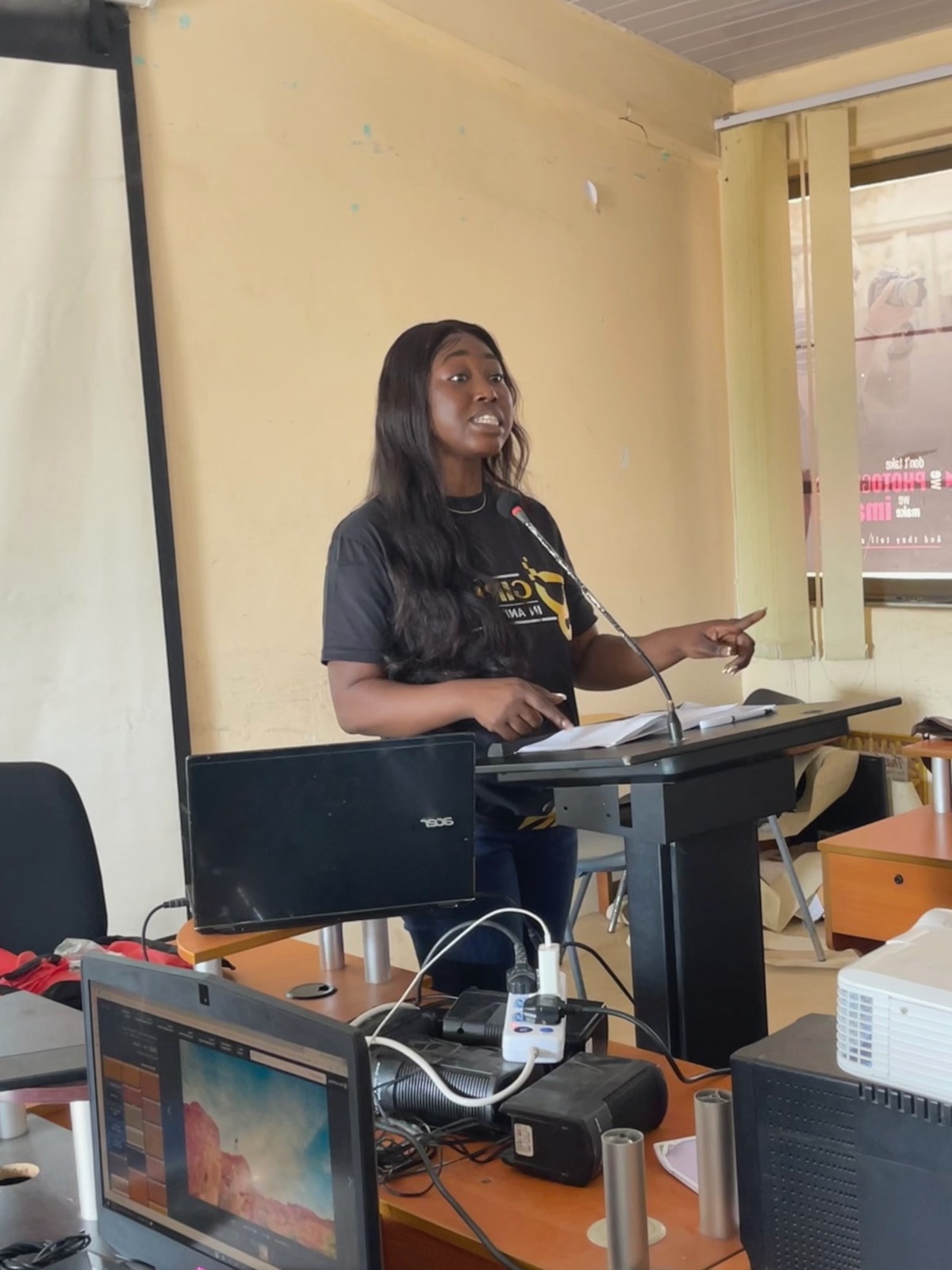 Karen-Happuch speaking at a Girls in Animation mentorship session